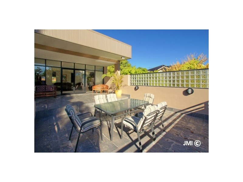 577 Henry Lawson Drive, East Hills NSW 2213