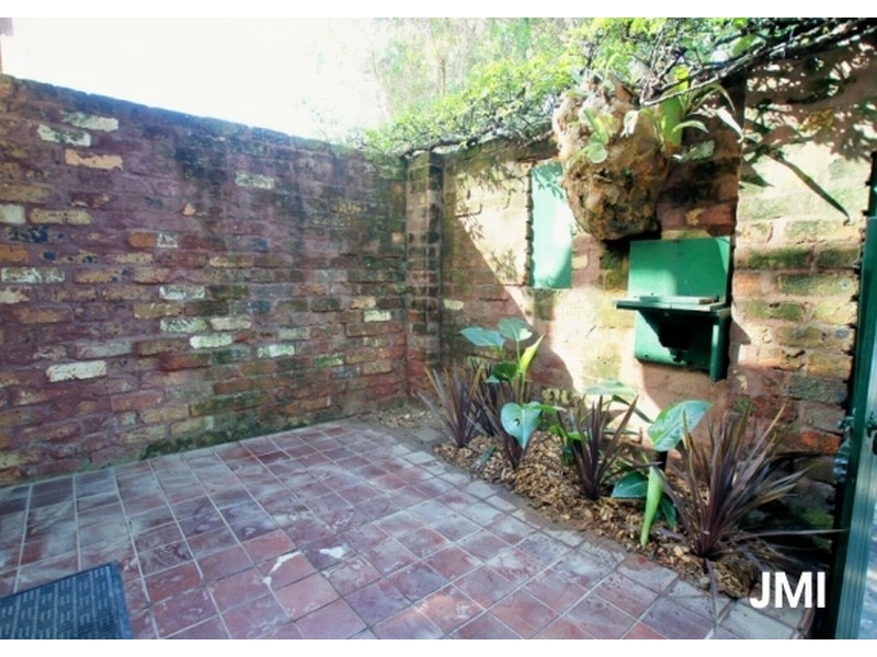 10 Colbourn Avenue, Glebe NSW 2037