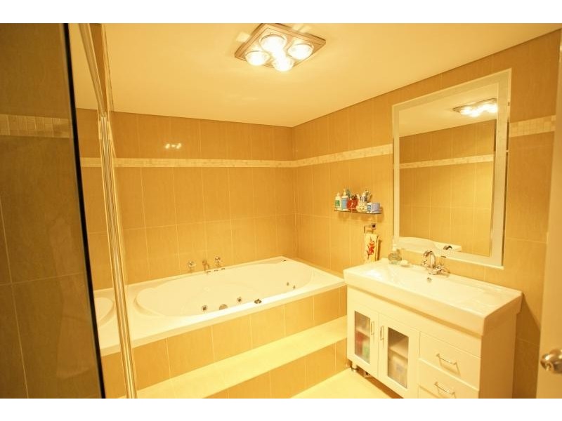 55 Rainbow Parade, Peakhurst Heights NSW 2210