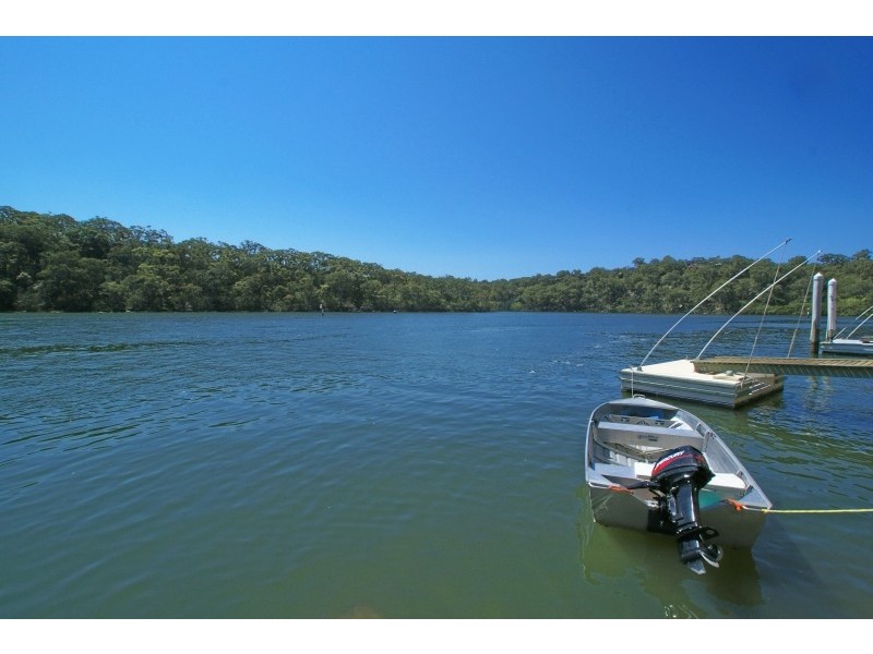 Lugarno NSW 2210