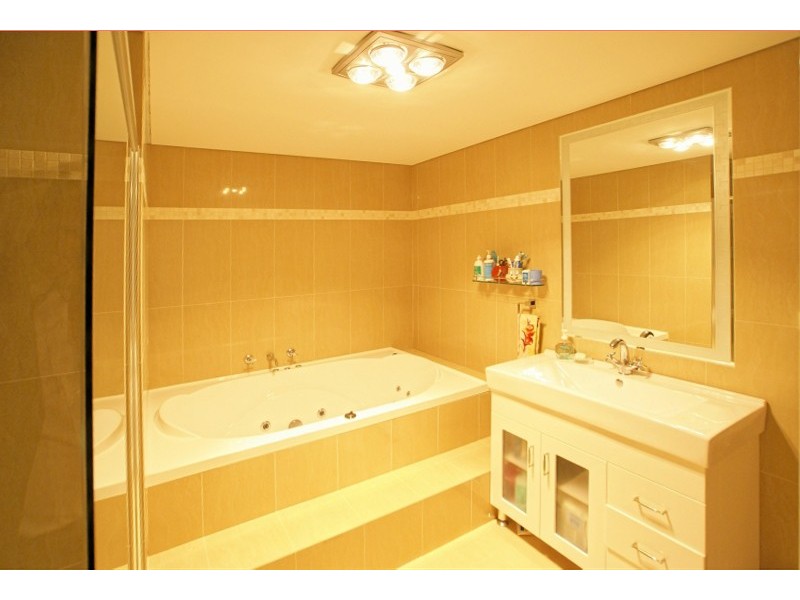 Peakhurst Heights NSW 2210