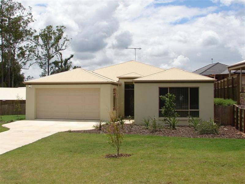 34 Kensington Drive, Cooroy QLD 4563