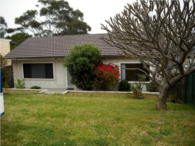 Lake Heights NSW 2502