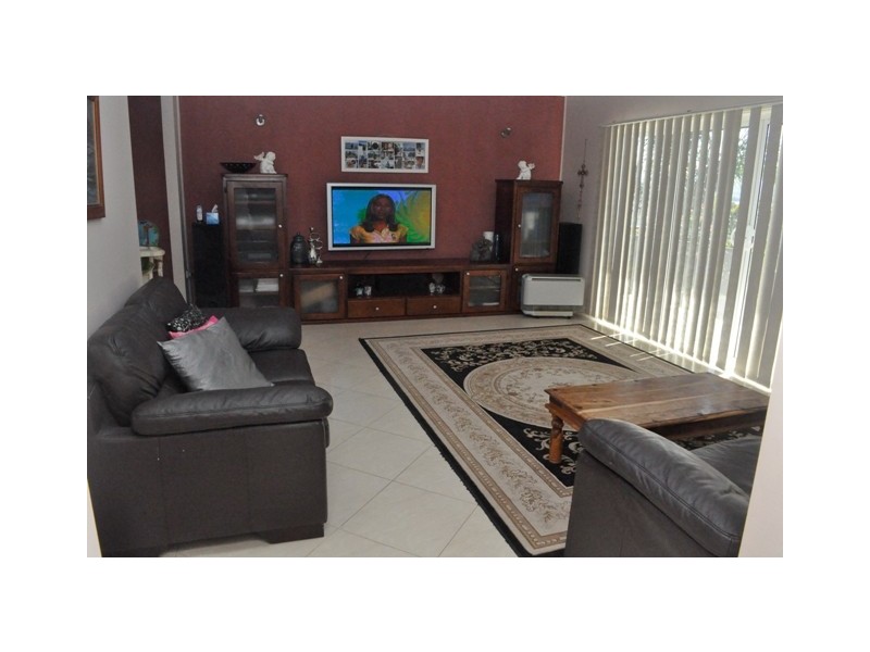 Mount Warrigal NSW 2528