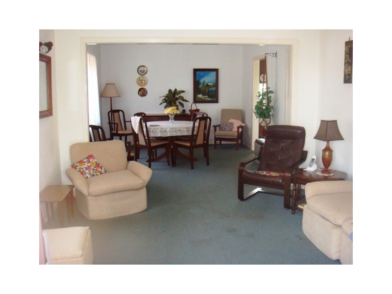 22 Woodford Avenue, Warilla NSW 2528