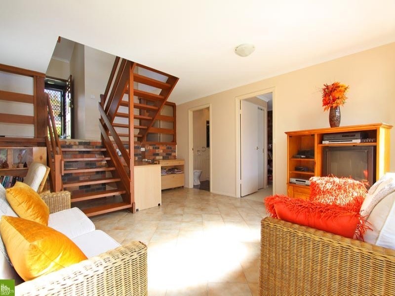 34 Porter Avenue, Mount Warrigal NSW 2528