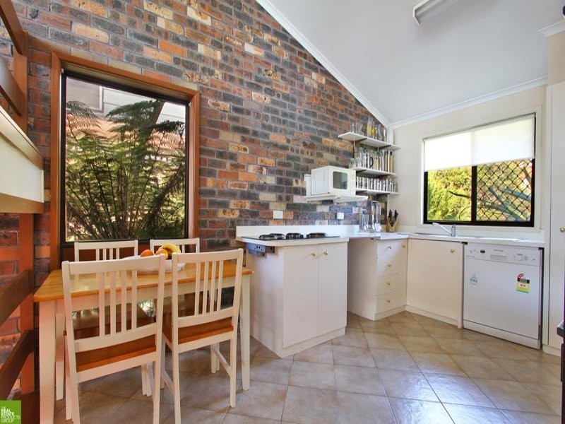 34 Porter Avenue, Mount Warrigal NSW 2528