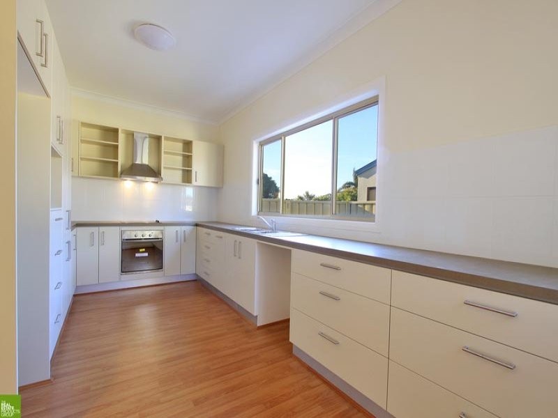 1/86 Pur Pur Avenue, Lake Illawarra NSW 2528