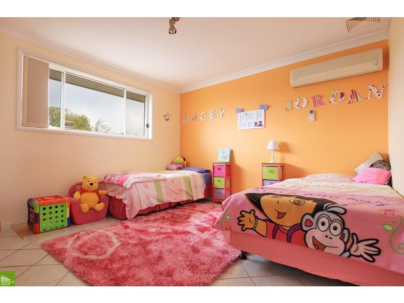 32 Tabourie Close, Flinders NSW 2529