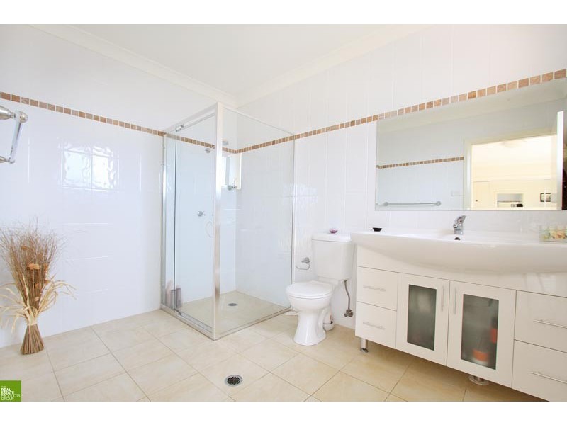 6/108 Osborne Parade, Warilla NSW 2528