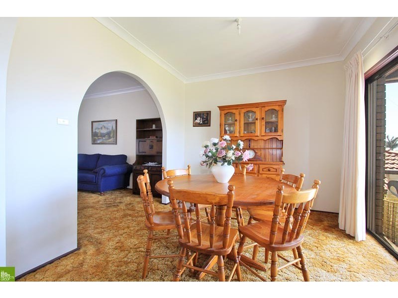 105 Lake Entrance Road, Barrack Heights NSW 2528