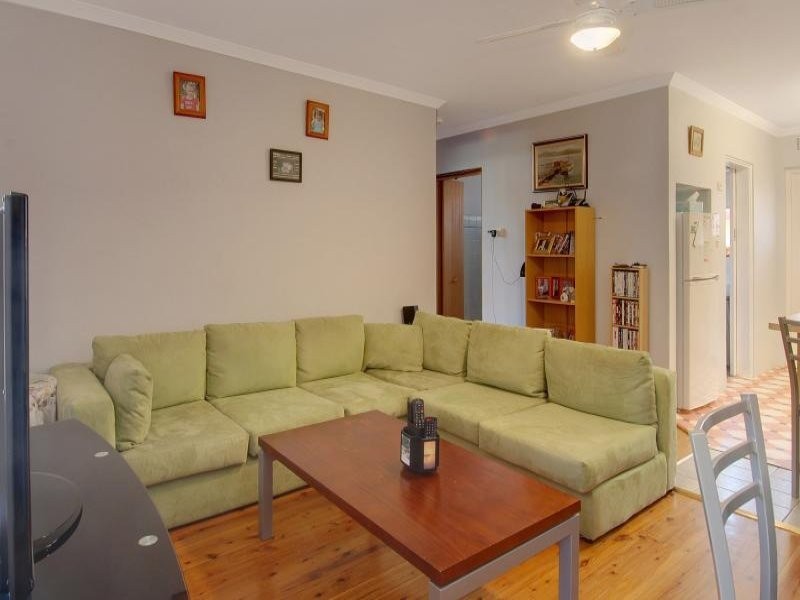 1,2,3/82 Pur Pur Avenue, Lake Illawarra NSW 2528