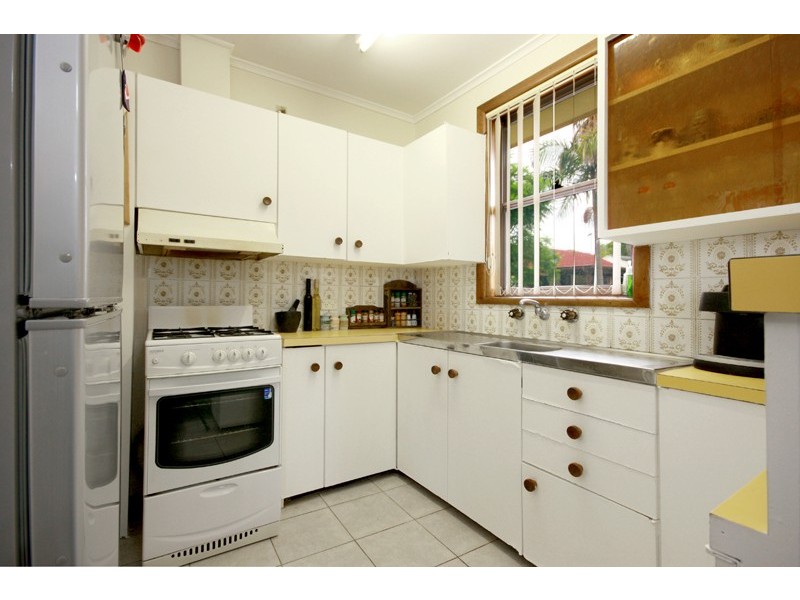 3 Lavis Drive, Mount Warrigal NSW 2528