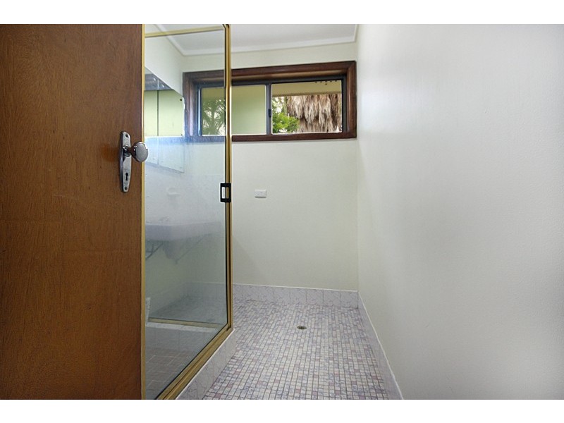 3 Lavis Drive, Mount Warrigal NSW 2528