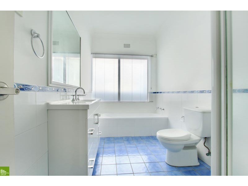 19 Shellharbour Road, Lake Illawarra NSW 2528