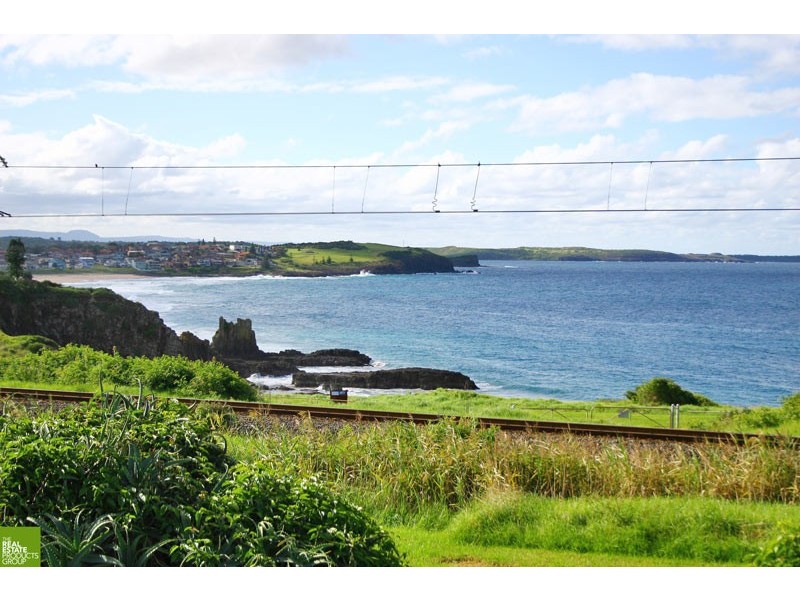 10 Cathedral Rocks Avenue, Kiama Downs NSW 2533