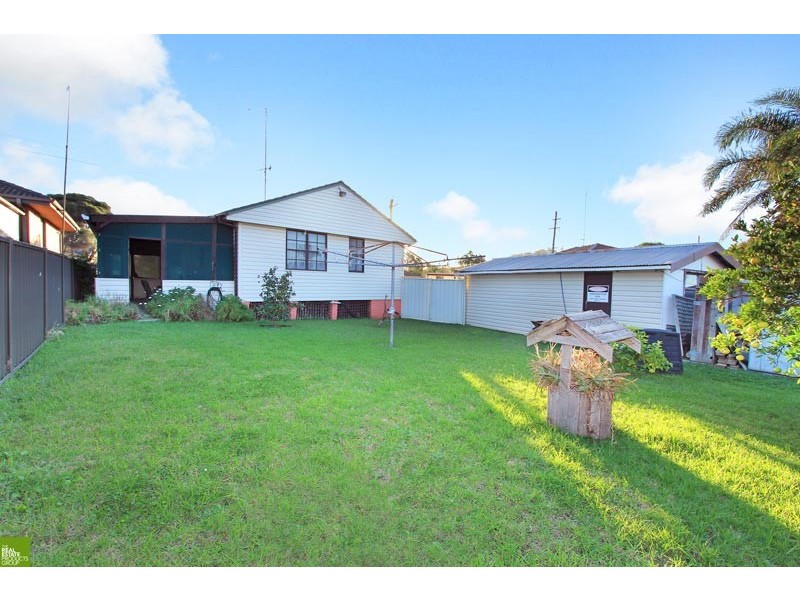 25 Lindwall Street, Warilla NSW 2528