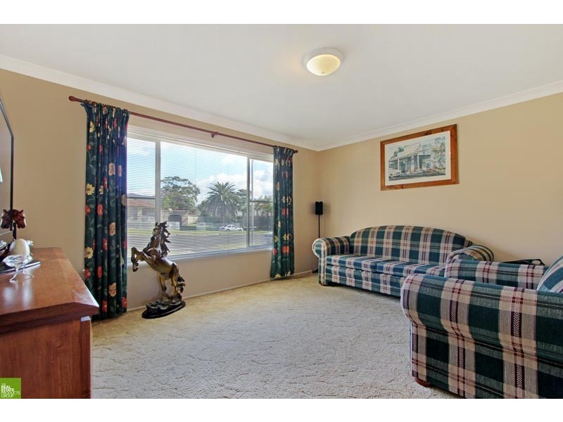 3 Konrads Drive, Mount Warrigal NSW 2528