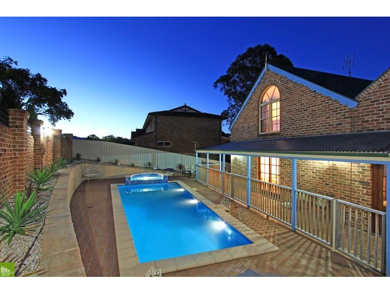 4 Borrowdale Close, Albion Park NSW 2527
