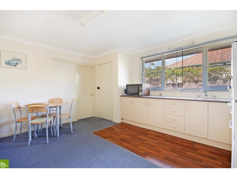 31 Waratah Street, Windang NSW 2528