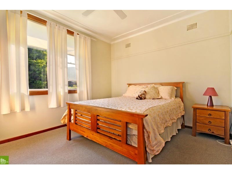 75 Stuart Road, Warrawong NSW 2502