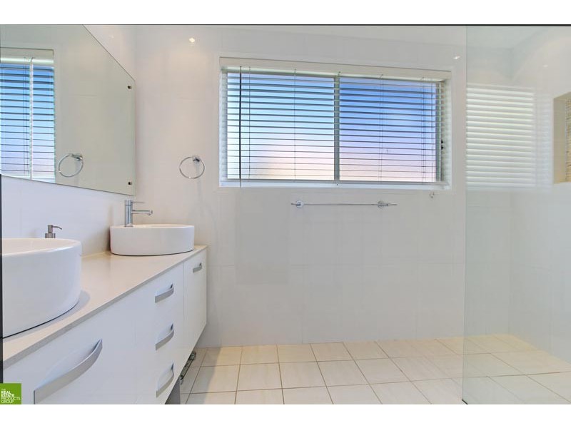 2/39 Meehan Drive, Kiama Downs NSW 2533