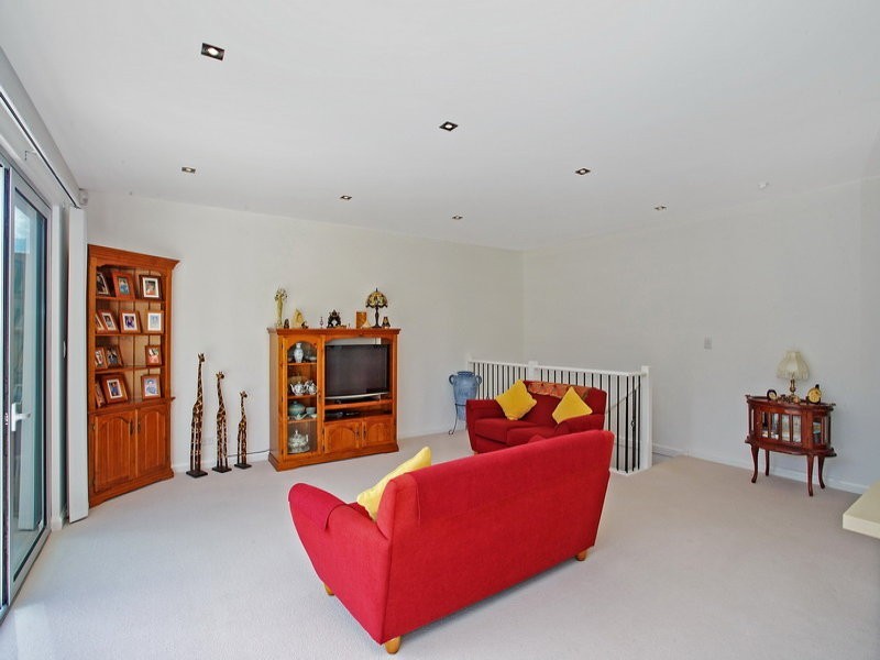 10/91-95 Campbell Street, Woonona NSW 2517