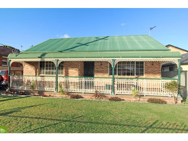 93 Osborne Parade, Warilla NSW 2528