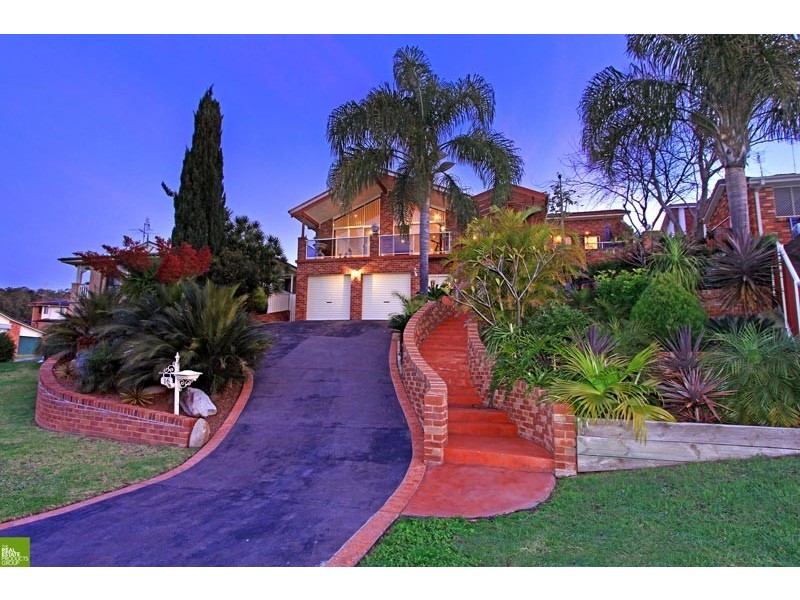 16 Tuross Street, Albion Park NSW 2527