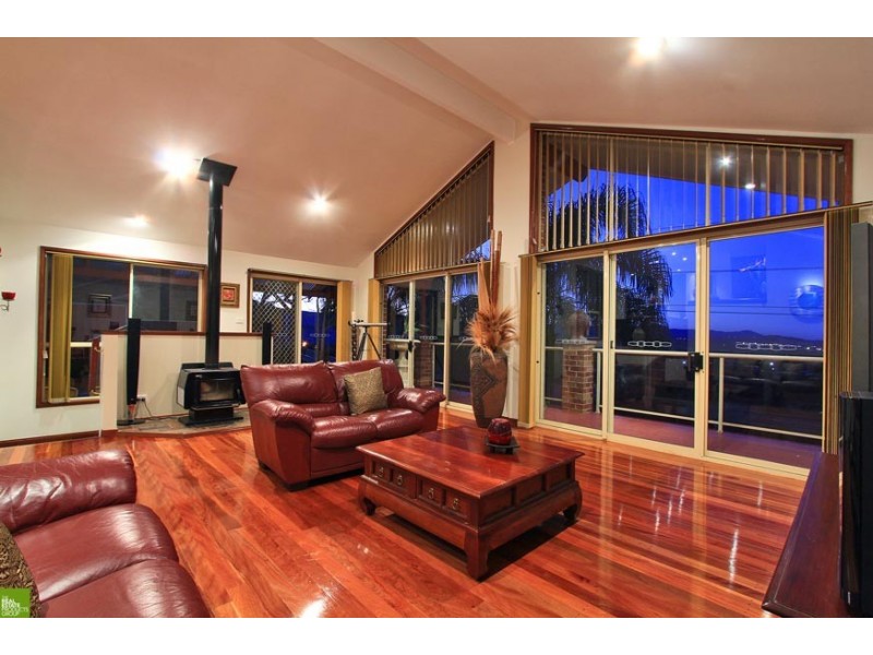 16 Tuross Street, Albion Park NSW 2527