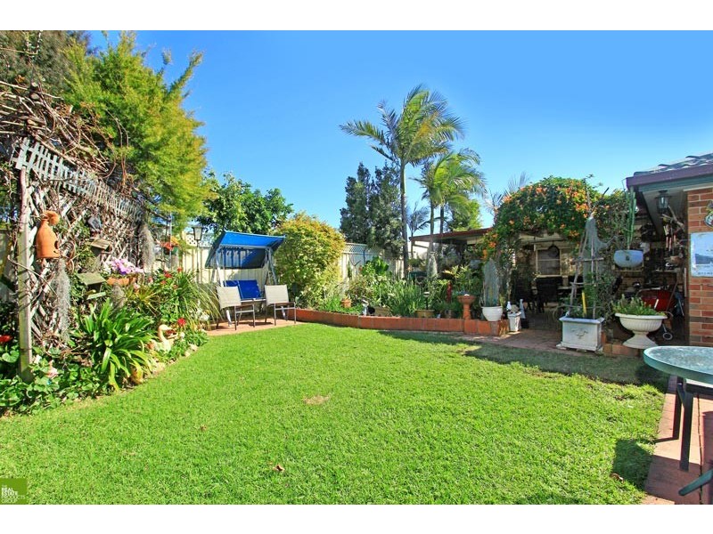 3 Osprey Place, Albion Park Rail NSW 2527