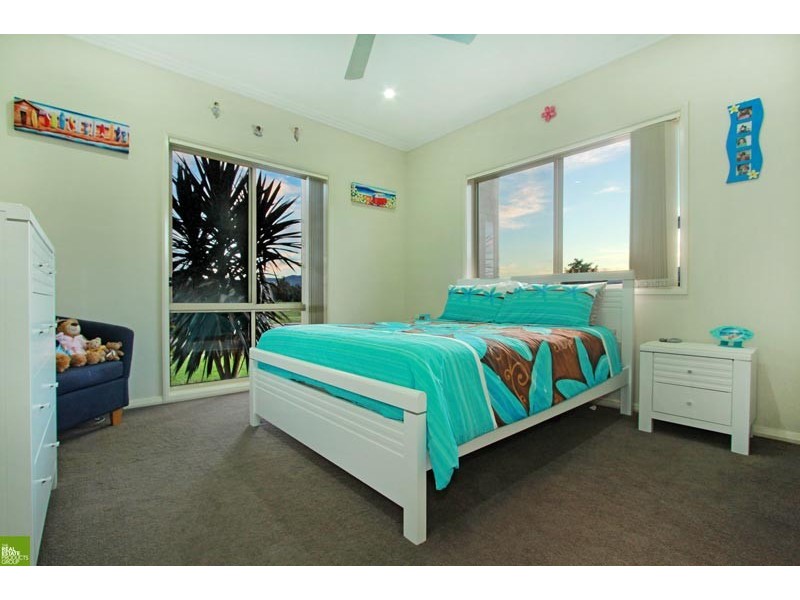 38 Haywards Bay Drive, Haywards Bay NSW 2530