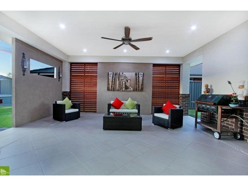 38 Haywards Bay Drive, Haywards Bay NSW 2530