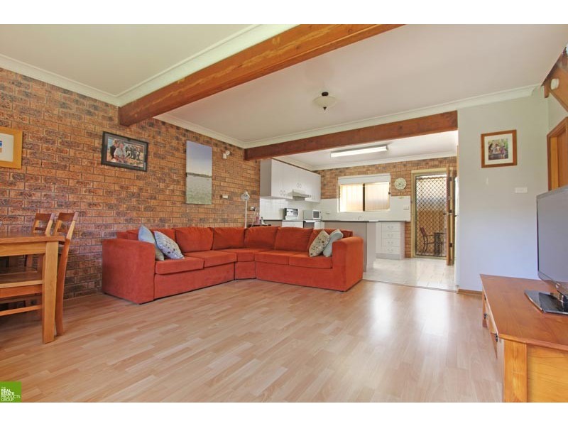 9/11 Commerce Drive, Lake Illawarra NSW 2528