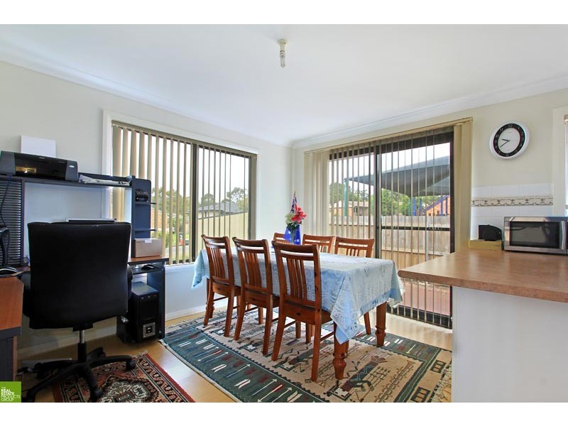 1/8 Carrington Street, Barrack Heights NSW 2528