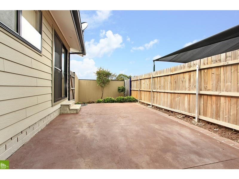 1/8 Carrington Street, Barrack Heights NSW 2528