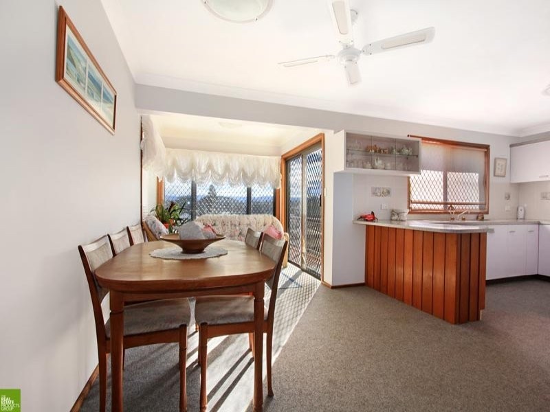 22 Little Lake Crescent, Warilla NSW 2528