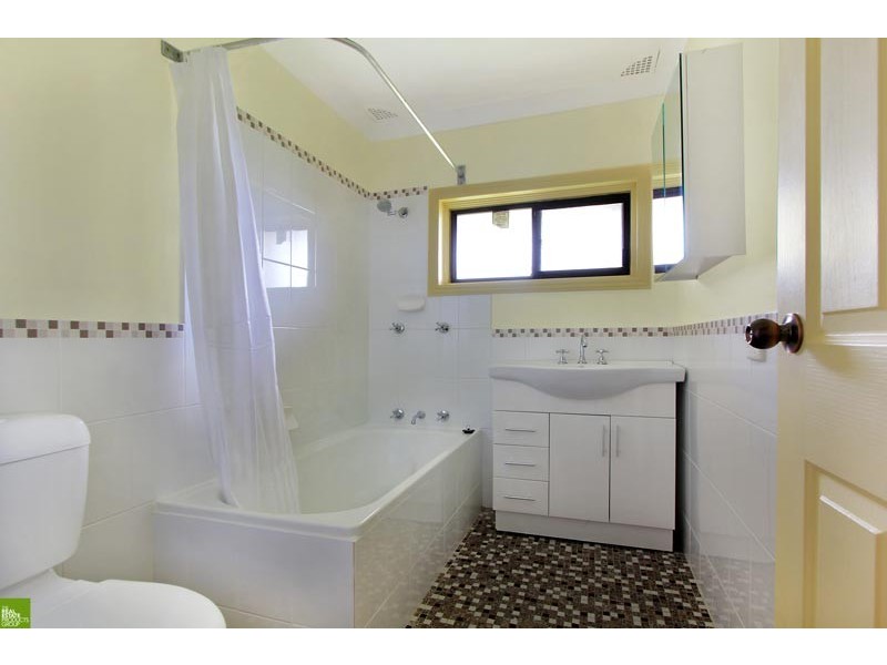 70 Jason Avenue, Barrack Heights NSW 2528