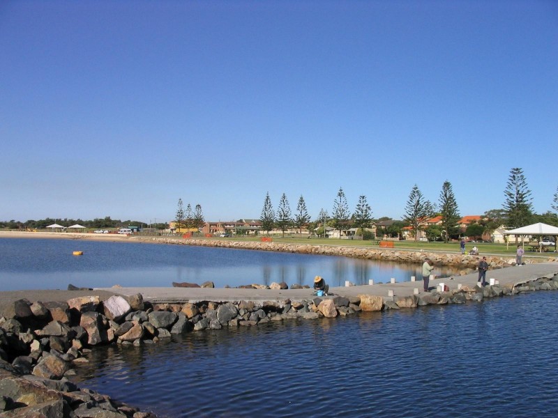 12 Park Road, Lake Illawarra NSW 2528