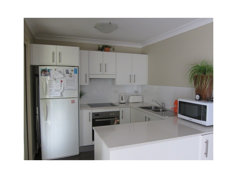3/22 Peterborough Avenue, Lake Illawarra NSW 2528