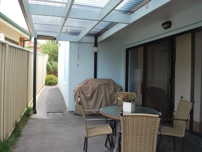 2/96 Glider Avenue, Blackbutt NSW 2529