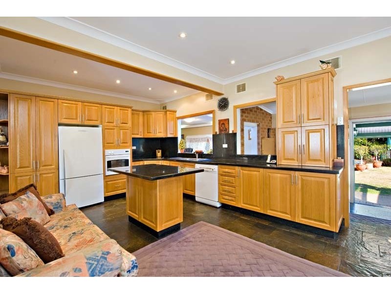 217 Gymea Bay Road, Gymea Bay NSW 2227