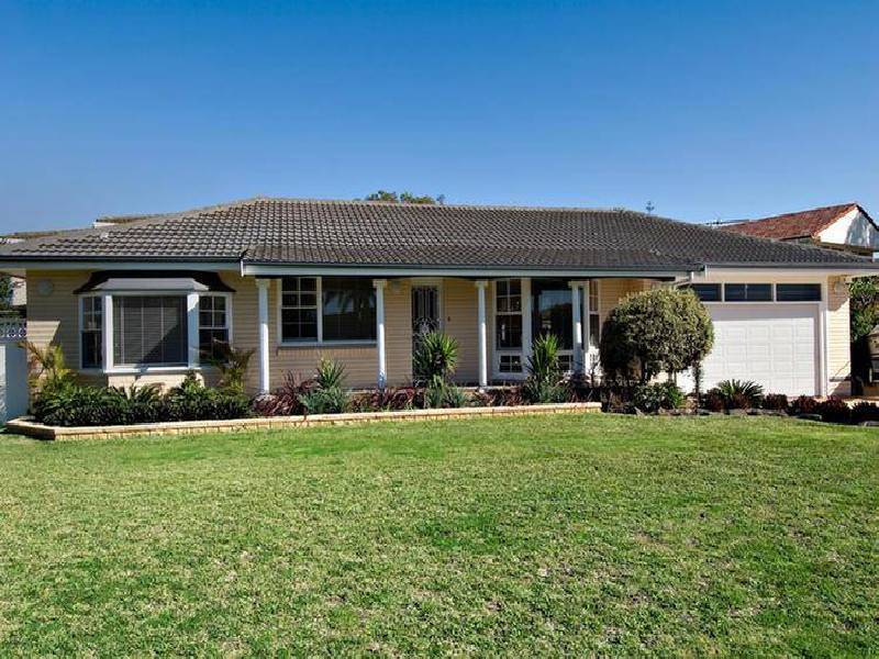 11 MacIntyre Crescent, Sylvania Waters NSW 2224