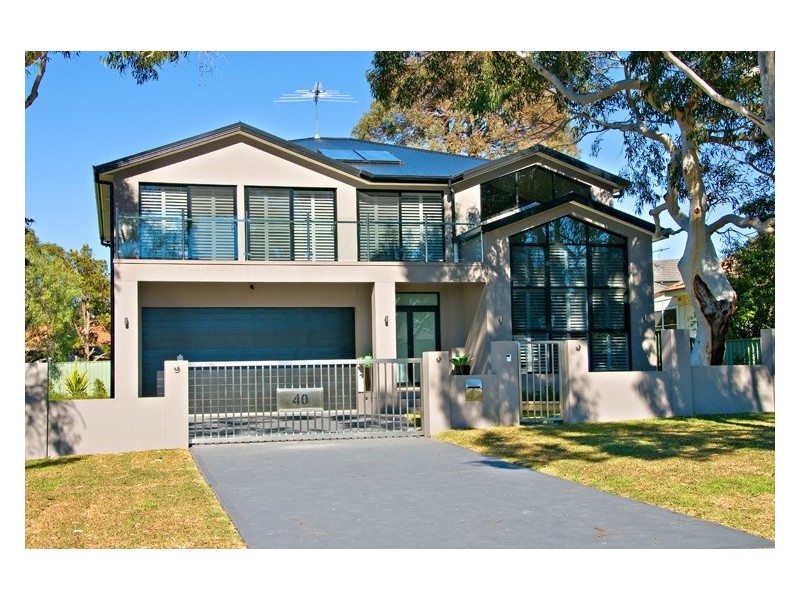 40 Forest Road, Yowie Bay NSW 2228