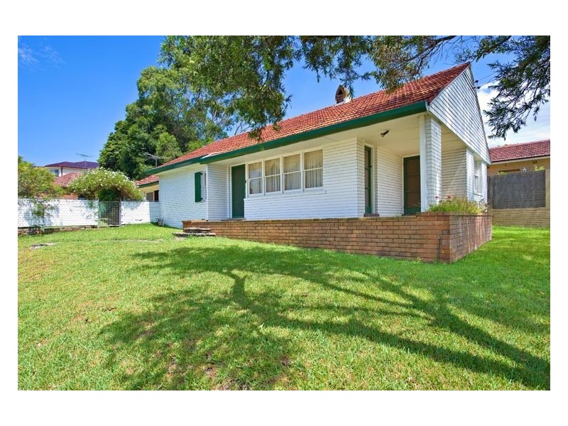 243 Stoney Creek Road, Beverly Hills NSW 2209