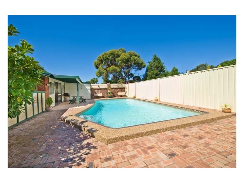 12 Carrington Avenue, Caringbah NSW 2229