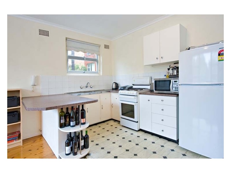 2/7 Kiora Road, Miranda NSW 2228