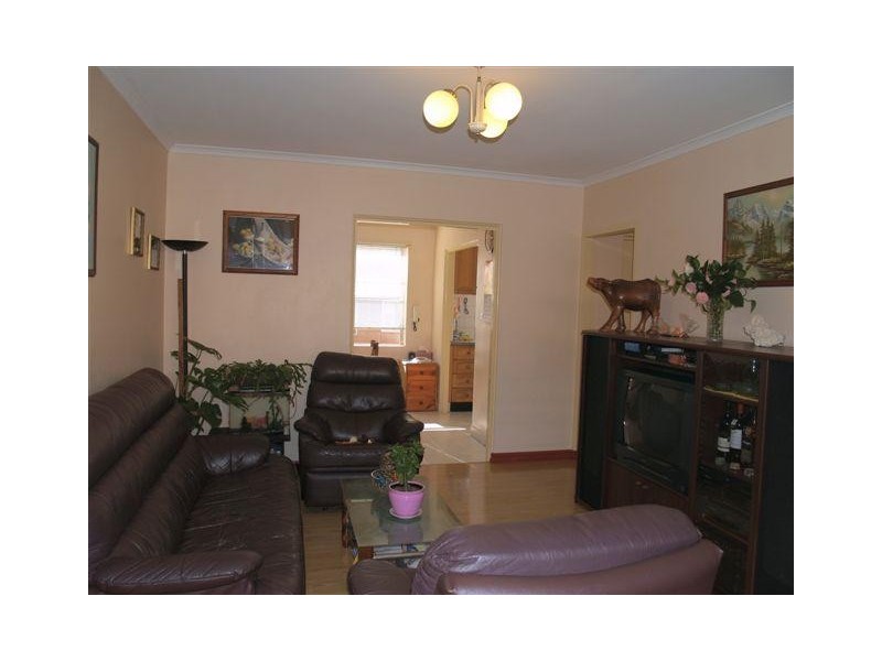 Davidson st, Greenacre NSW 2190