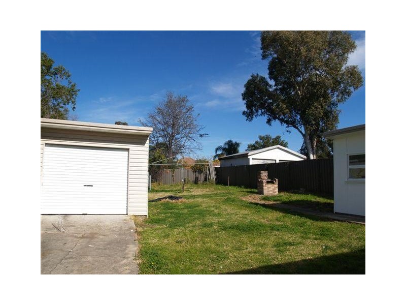 18 ROGERS, Wentworthville NSW 2145