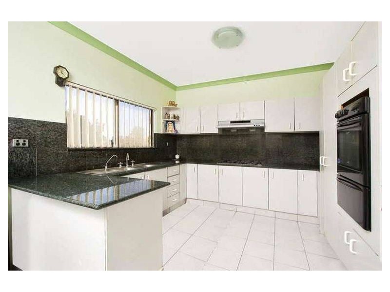 1 Seymour Parade, Belfield NSW 2191